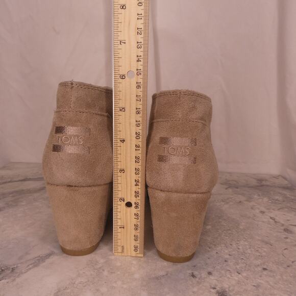 TOMS Women's 6.5 Taupe Suede Lace Up‎ Wedge Desert Ankle Booties boots - Picture 5 of 9